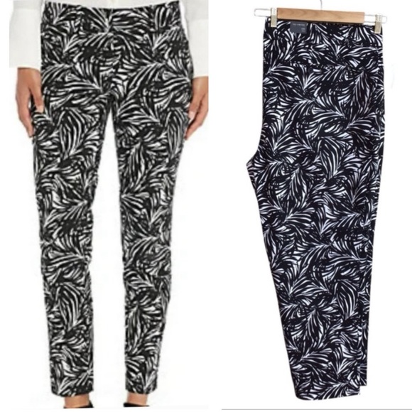 The Limited Black White Urban Jungle Stretch Ankle Pants 22W NEW - Picture 1 of 9